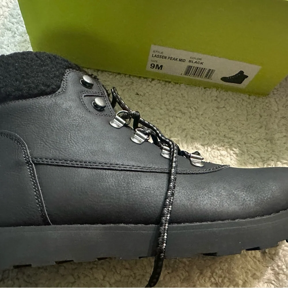 Eddie Bauer Black Winter & Rain Boots